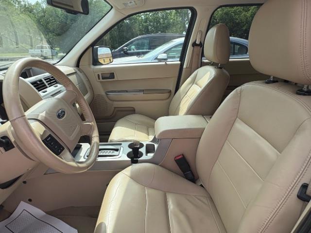 Ford Escape  2008