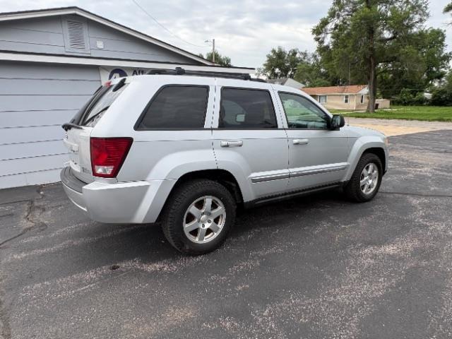 Jeep Grand Cherokee  2010