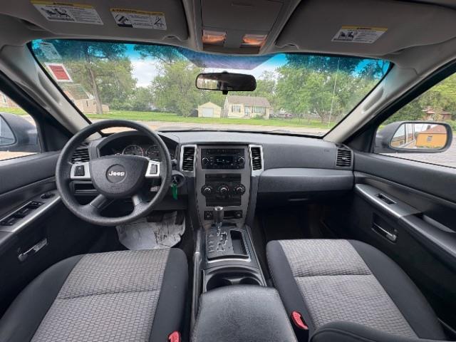 Jeep Grand Cherokee  2010