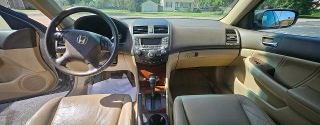 Honda Accord  2006