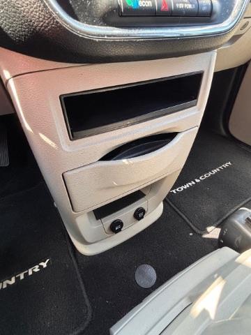 Chrysler Town & Country  2014
