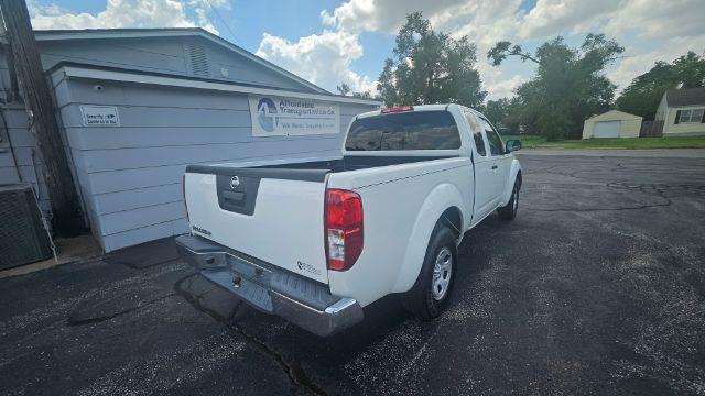 Nissan Frontier  2014