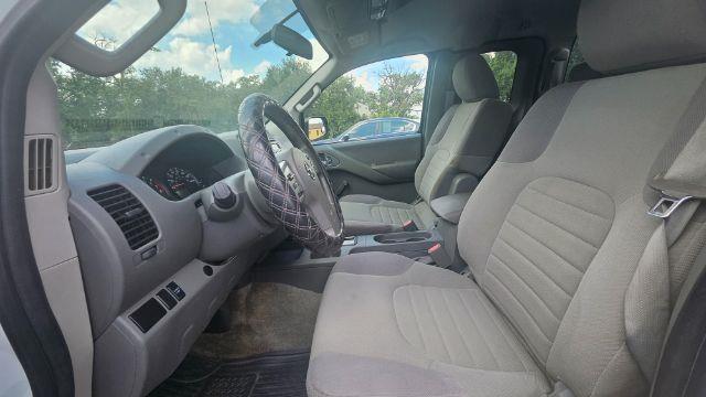 Nissan Frontier  2014