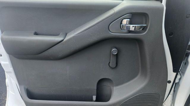 Nissan Frontier  2014