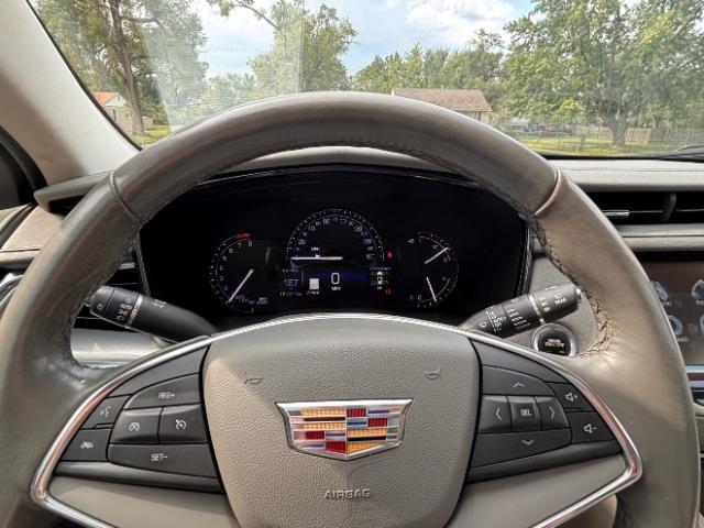 Cadillac XT5  2019