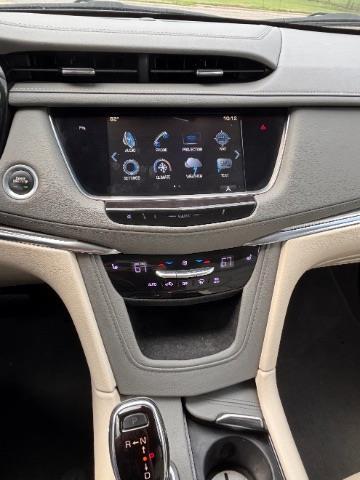 Cadillac XT5  2019