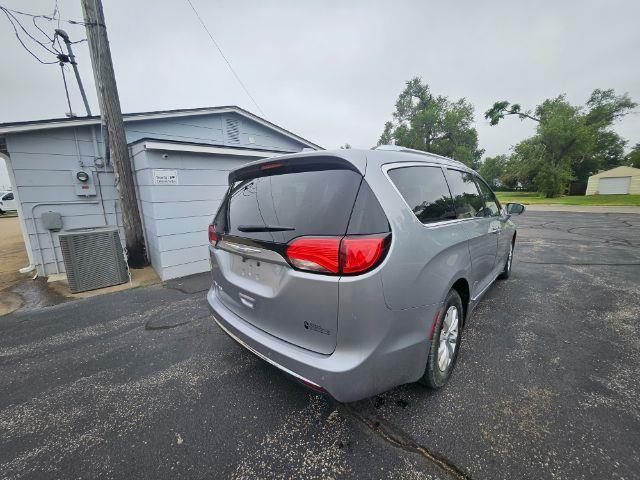 Chrysler Pacifica  2019