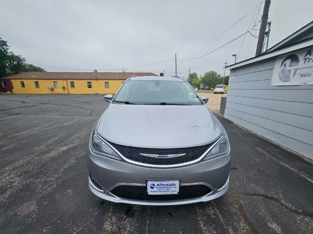 Chrysler Pacifica  2019