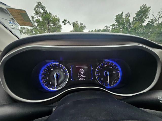 Chrysler Pacifica  2019