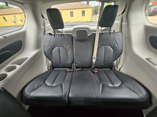 Chrysler Pacifica  2019