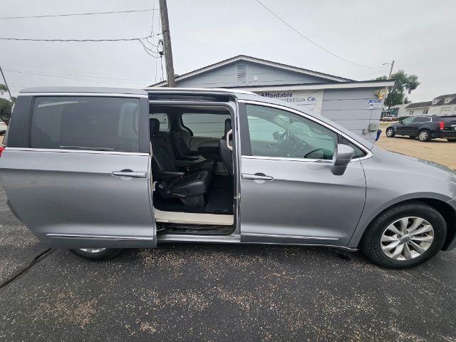 Chrysler Pacifica  2019