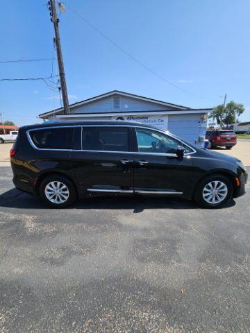 Chrysler Pacifica  2018