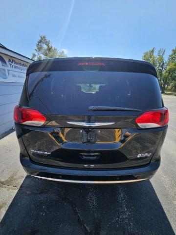 Chrysler Pacifica  2018