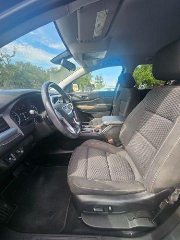 GMC Acadia  2017