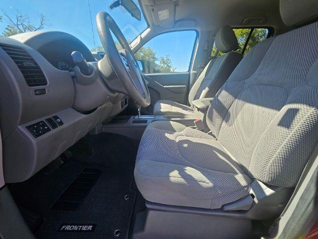 Nissan Frontier  2019
