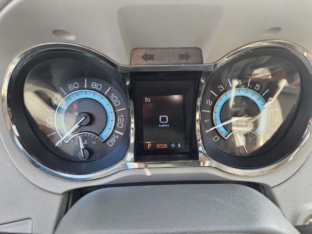 Buick LaCrosse  2011