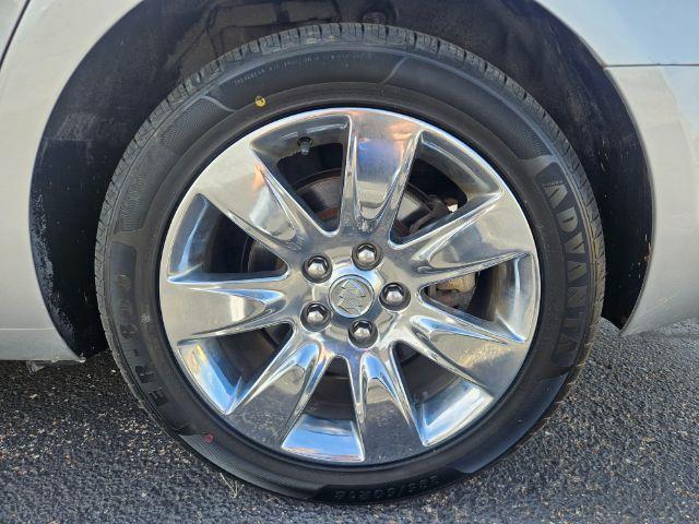 Buick LaCrosse  2011