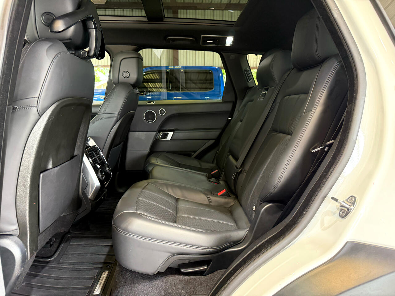 Land Rover Range Rover Sport V8 Supercharged Dynamic 2019 Land Rover Range Rover Sport V8 Supercharged Dynamic 2019