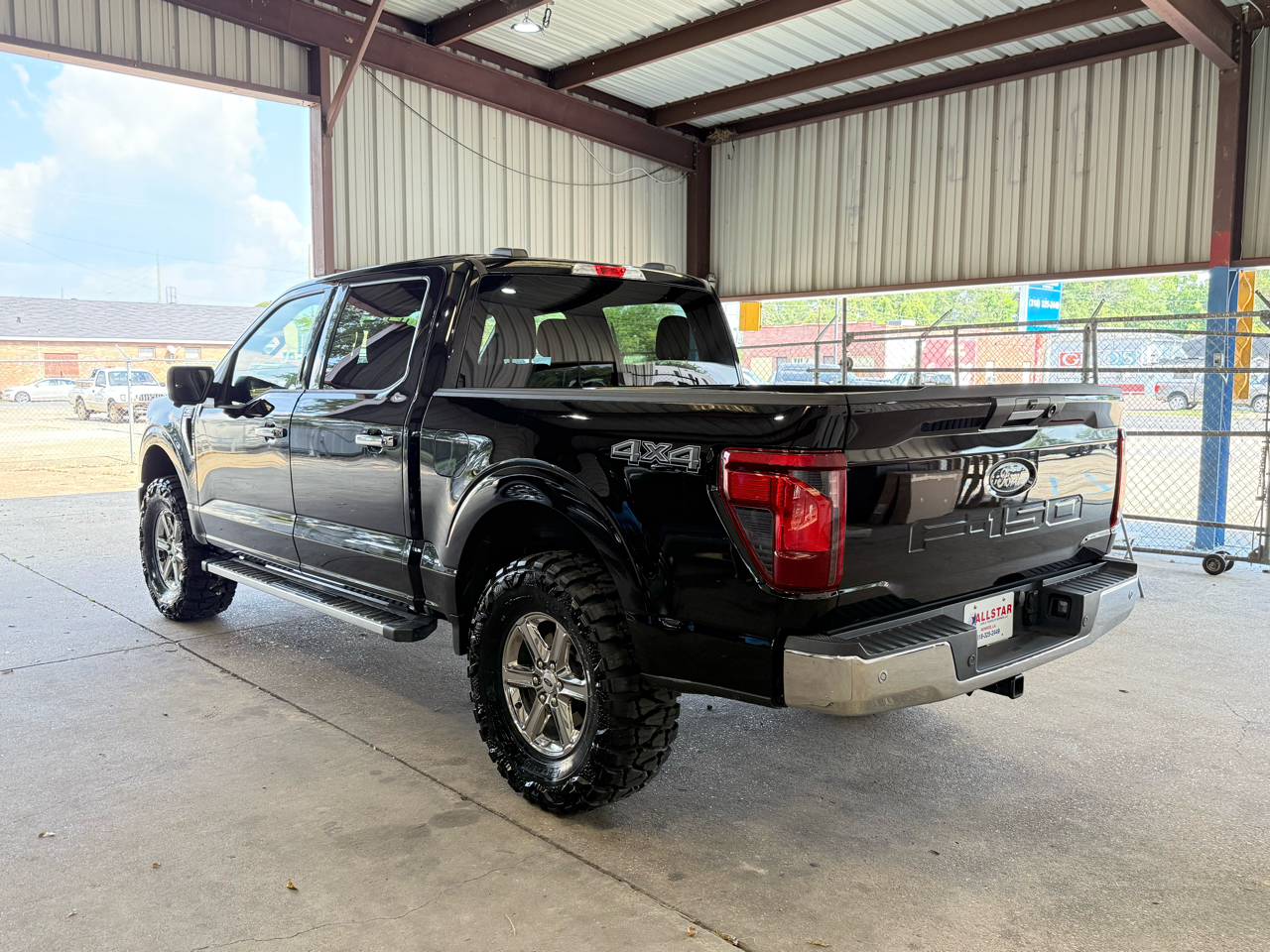 Ford F-150 XLT 4WD SuperCrew 5.5' Box 2024 Ford F-150 XLT 4WD SuperCrew 5.5' Box 2024