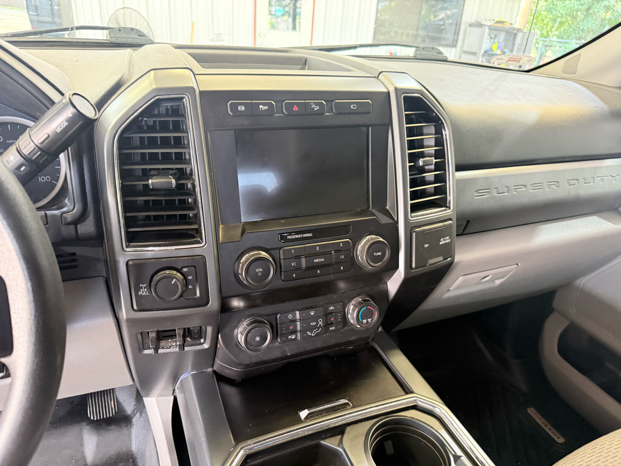 Ford Super Duty F-250 SRW XLT 4WD Crew Cab 6.75' Box 2021 Ford Super Duty F-250 SRW XLT 4WD Crew Cab 6.75' Box 2021