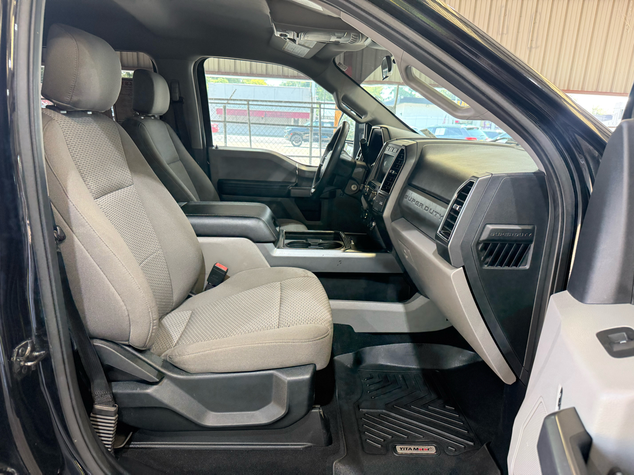 Ford Super Duty F-250 SRW XLT 4WD Crew Cab 6.75' Box 2021 Ford Super Duty F-250 SRW XLT 4WD Crew Cab 6.75' Box 2021