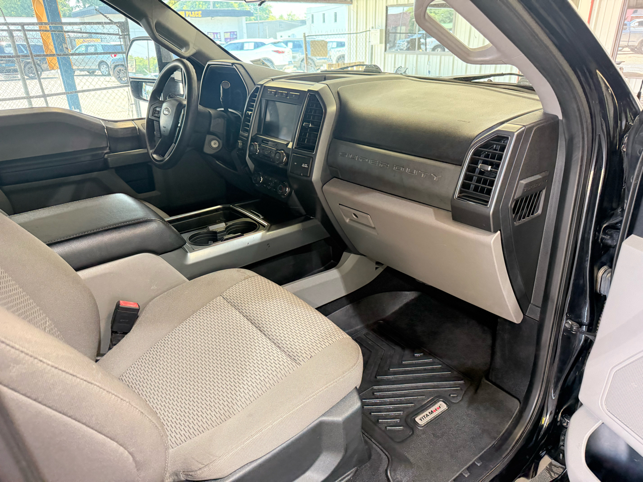 Ford Super Duty F-250 SRW XLT 4WD Crew Cab 6.75' Box 2021 Ford Super Duty F-250 SRW XLT 4WD Crew Cab 6.75' Box 2021