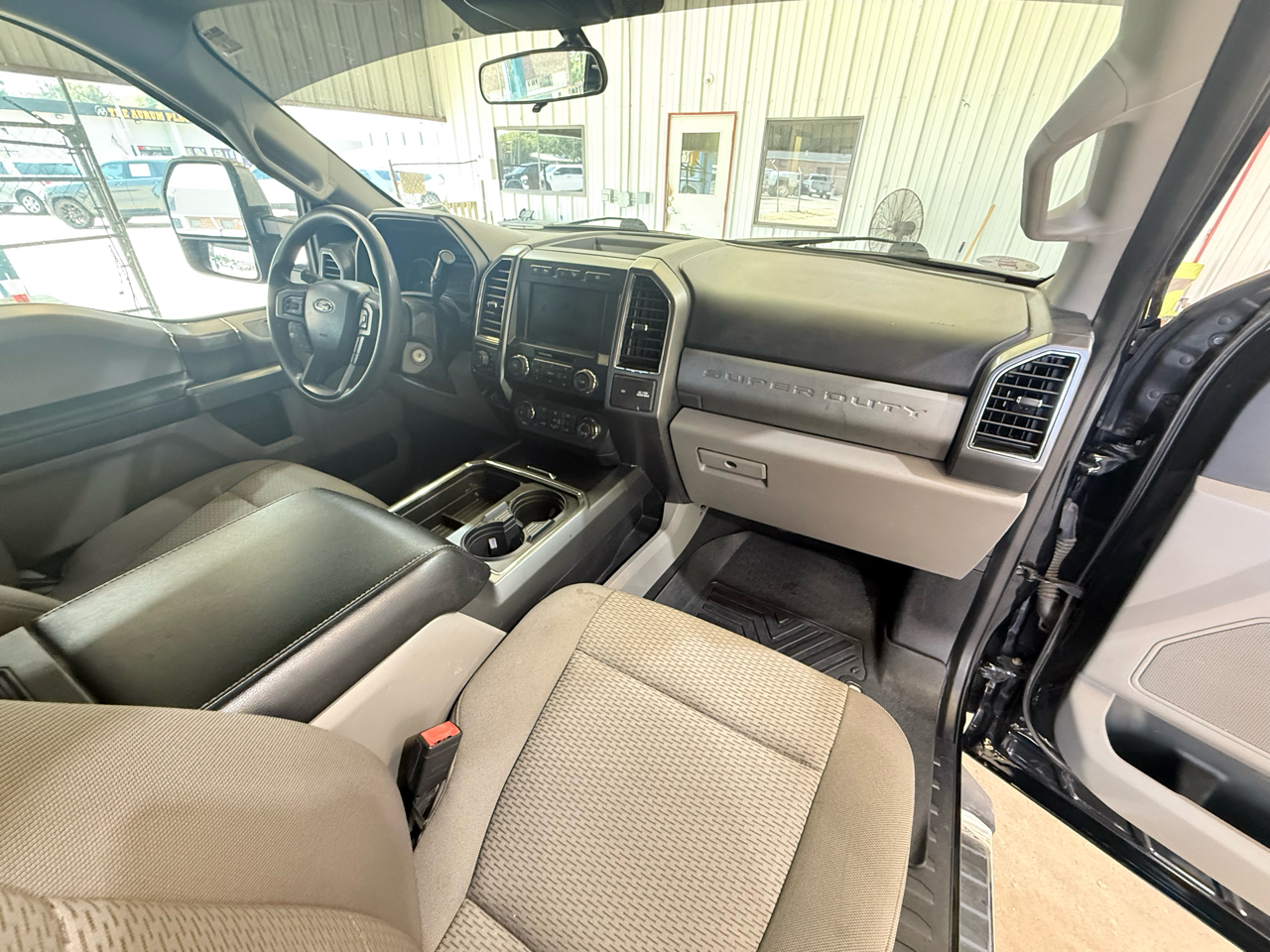 Ford Super Duty F-250 SRW XLT 4WD Crew Cab 6.75' Box 2021 Ford Super Duty F-250 SRW XLT 4WD Crew Cab 6.75' Box 2021