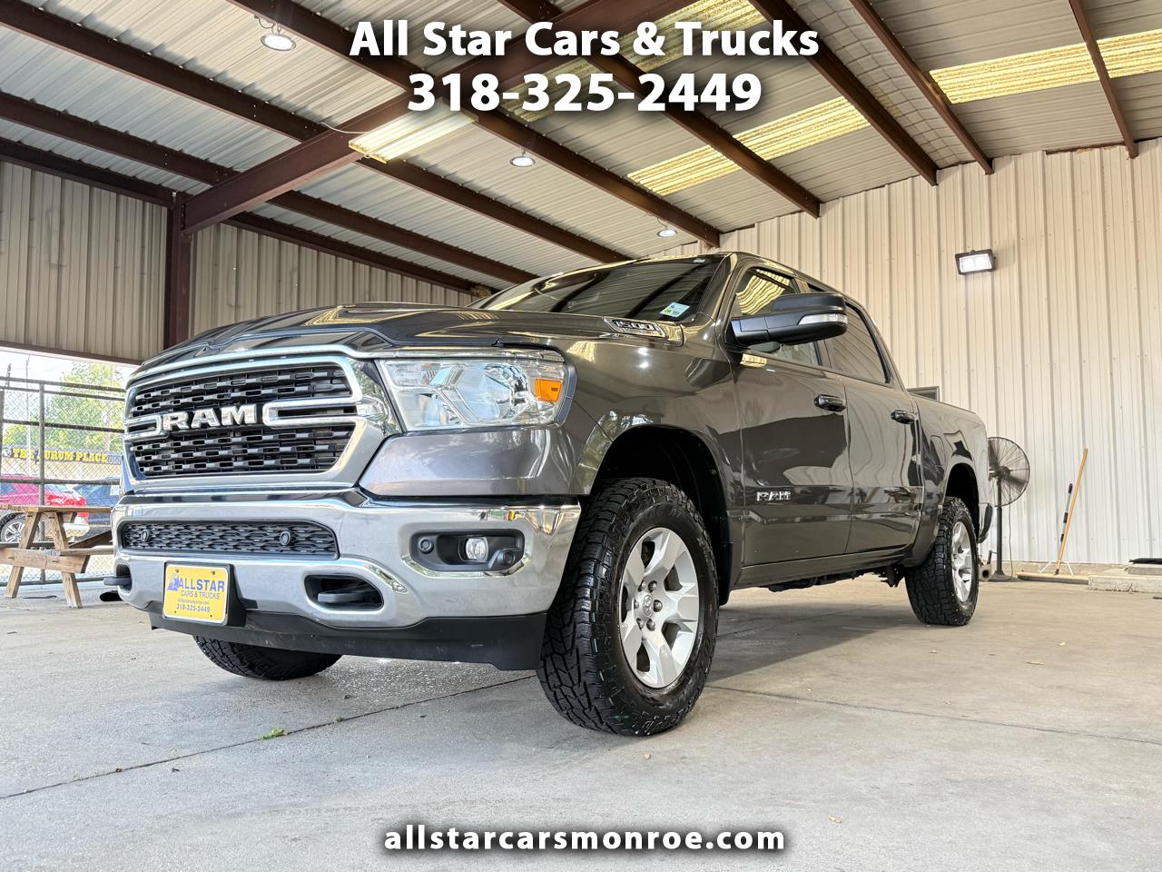 RAM 1500 Big Horn 4x4 Crew Cab 5'7" Box 2022 RAM 1500 Big Horn 4x4 Crew Cab 5'7" Box 2022