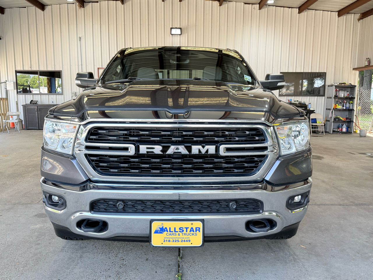 RAM 1500 Big Horn 4x4 Crew Cab 5'7" Box 2022 RAM 1500 Big Horn 4x4 Crew Cab 5'7" Box 2022