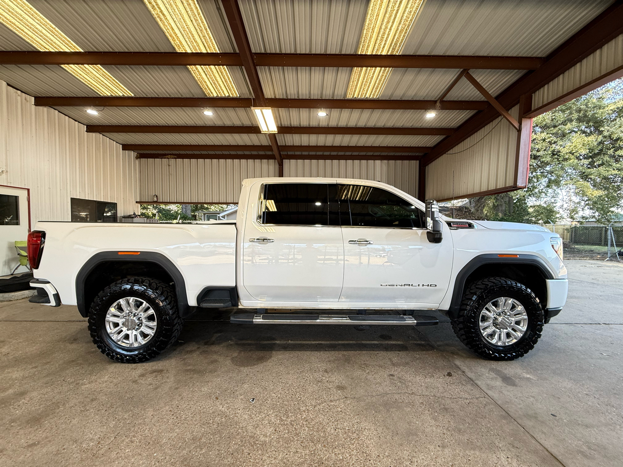 GMC Sierra 2500HD 4WD Crew Cab 159" Denali 2022 GMC Sierra 2500HD 4WD Crew Cab 159" Denali 2022
