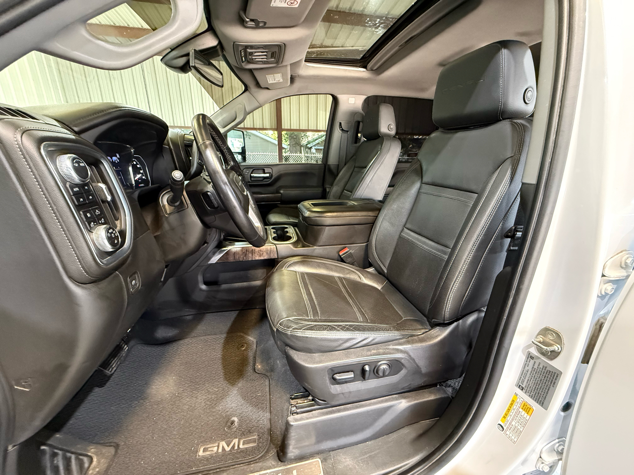 GMC Sierra 2500HD 4WD Crew Cab 159" Denali 2022 GMC Sierra 2500HD 4WD Crew Cab 159" Denali 2022