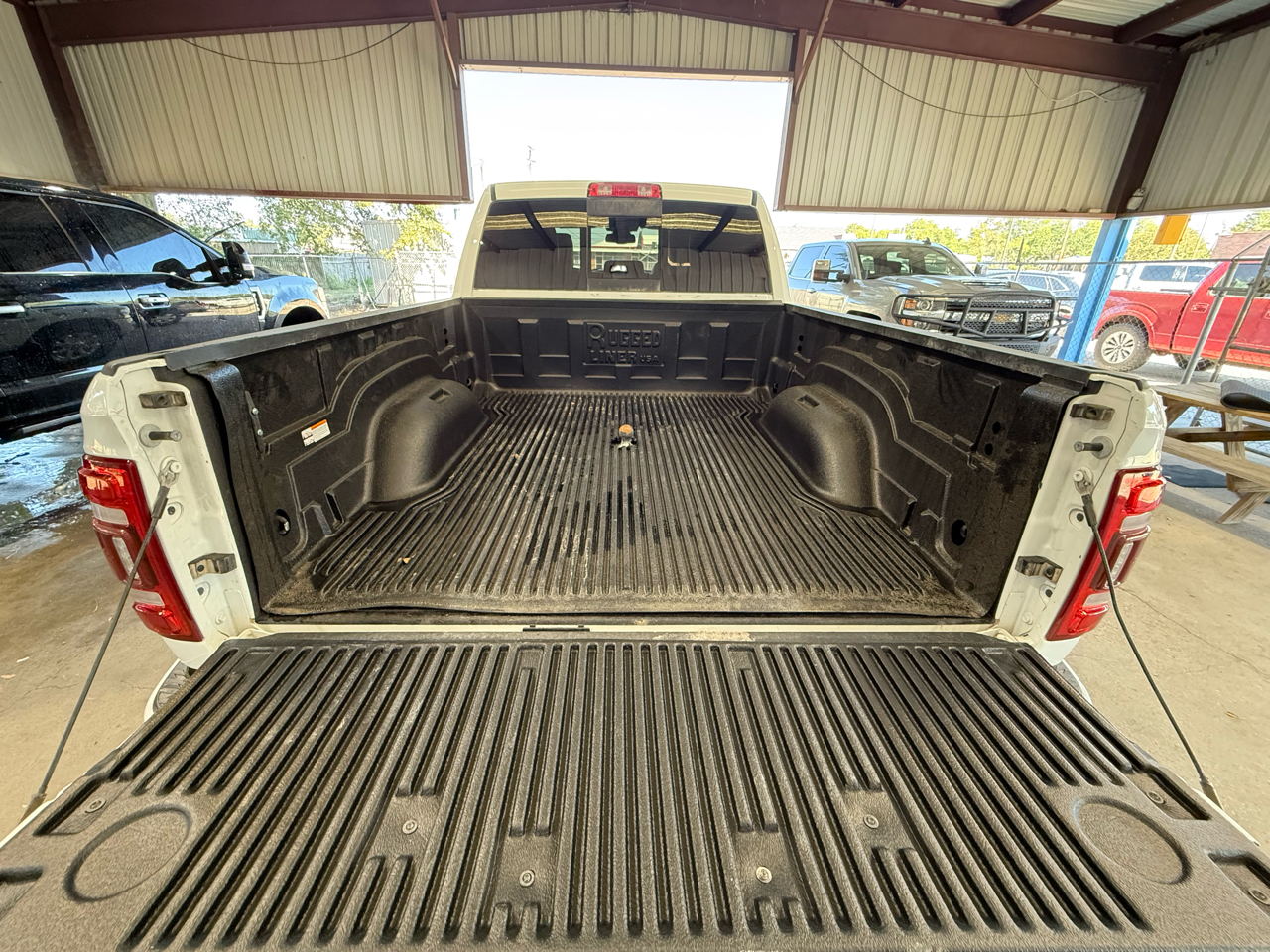 RAM 2500 Laramie 4x4 Crew Cab 6'4" Box 2023 RAM 2500 Laramie 4x4 Crew Cab 6'4" Box 2023