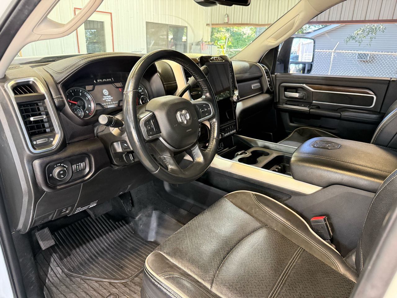 RAM 2500 Laramie 4x4 Crew Cab 6'4" Box 2023 RAM 2500 Laramie 4x4 Crew Cab 6'4" Box 2023