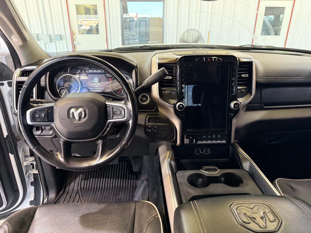 RAM 2500 Laramie 4x4 Crew Cab 6'4" Box 2023 RAM 2500 Laramie 4x4 Crew Cab 6'4" Box 2023