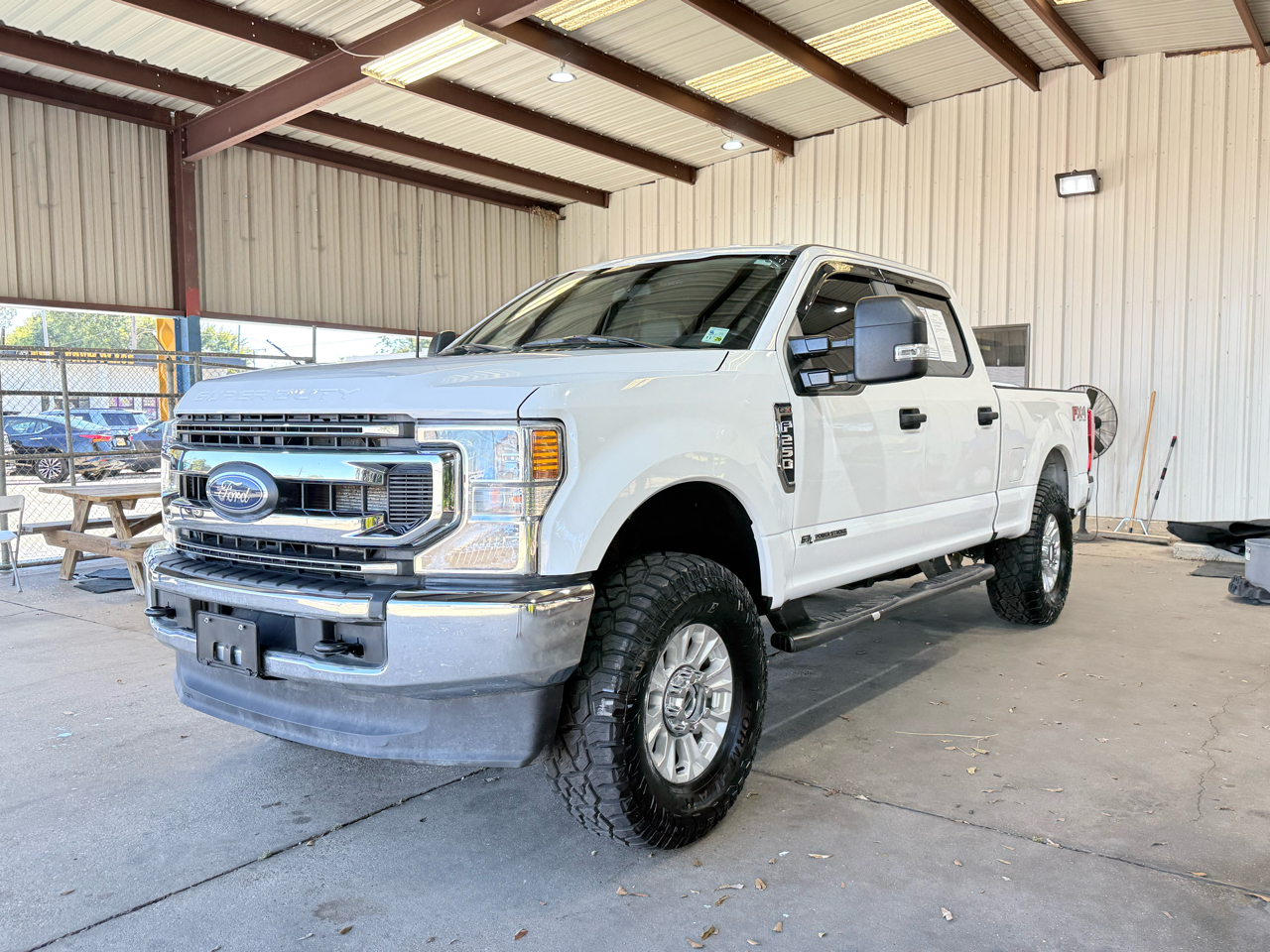 Ford Super Duty F-250 SRW XL 4WD Crew Cab 6.75' Box 2022 Ford Super Duty F-250 SRW XL 4WD Crew Cab 6.75' Box 2022