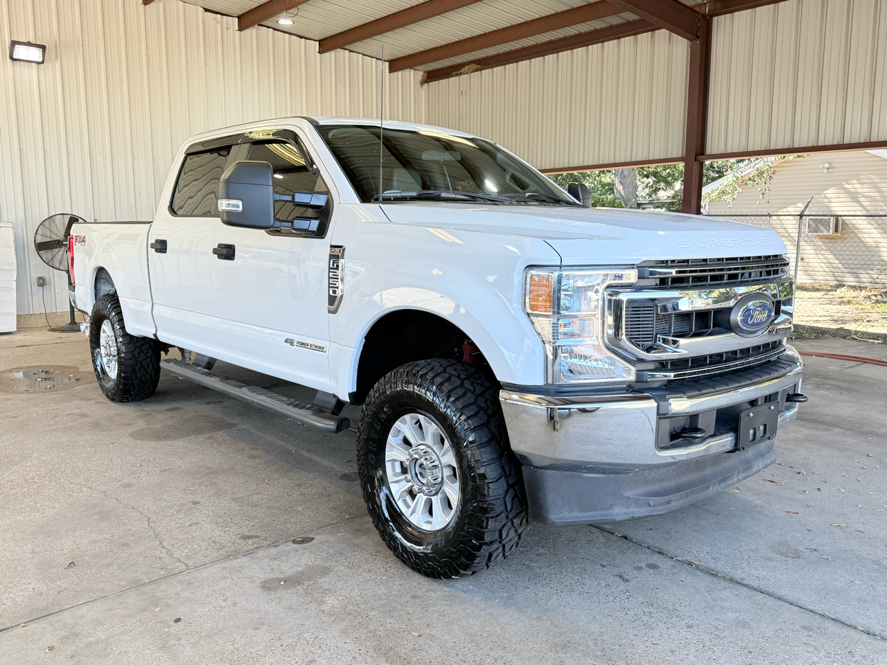 Ford Super Duty F-250 SRW XL 4WD Crew Cab 6.75' Box 2022 Ford Super Duty F-250 SRW XL 4WD Crew Cab 6.75' Box 2022
