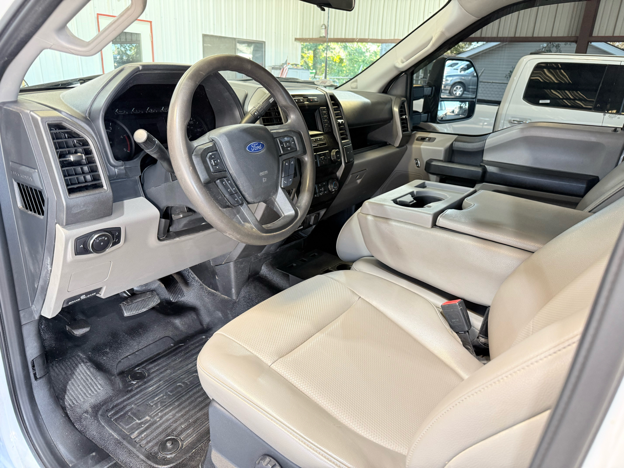 Ford Super Duty F-250 SRW XL 4WD Crew Cab 6.75' Box 2022 Ford Super Duty F-250 SRW XL 4WD Crew Cab 6.75' Box 2022