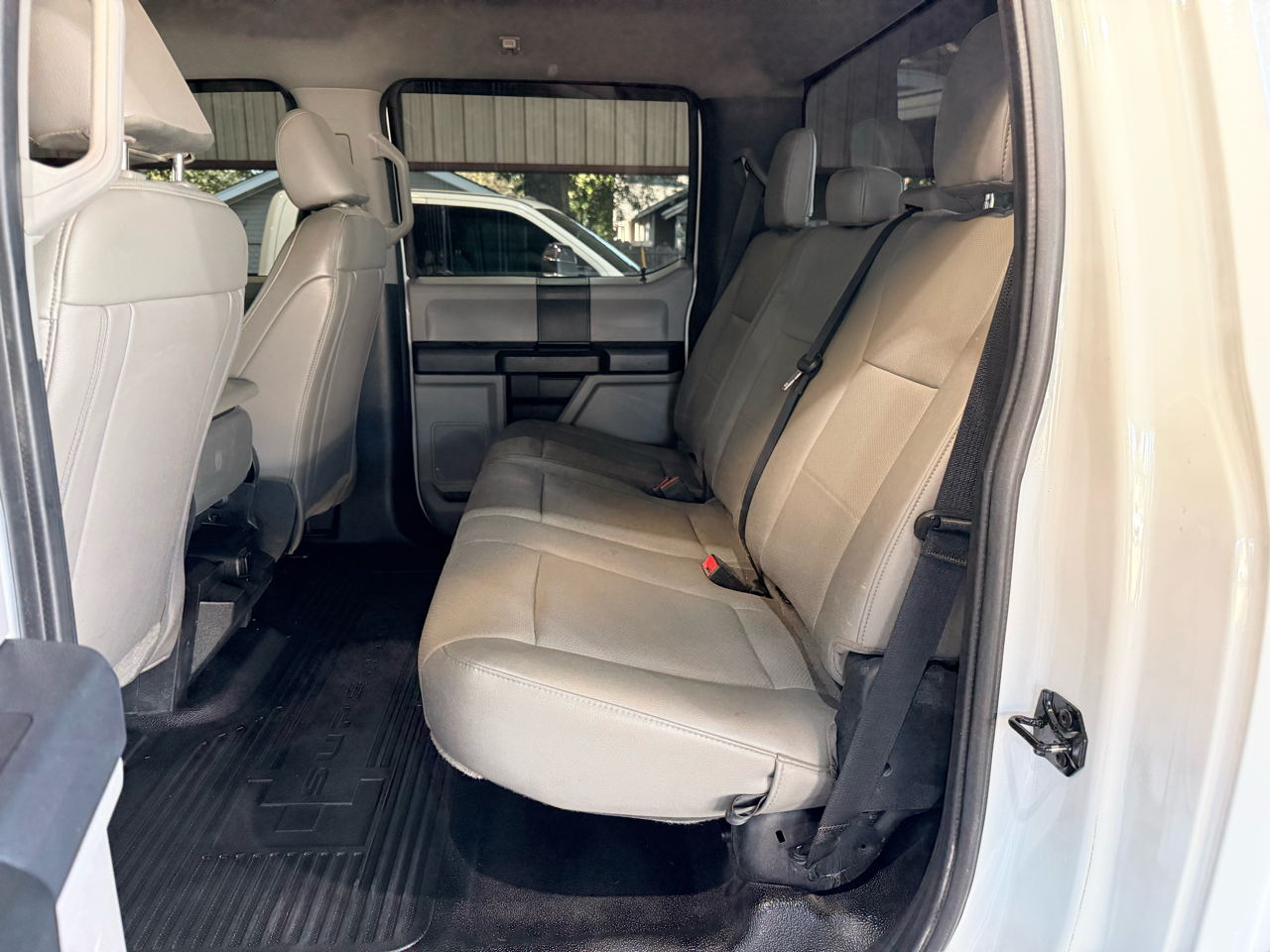 Ford Super Duty F-250 SRW XL 4WD Crew Cab 6.75' Box 2022 Ford Super Duty F-250 SRW XL 4WD Crew Cab 6.75' Box 2022