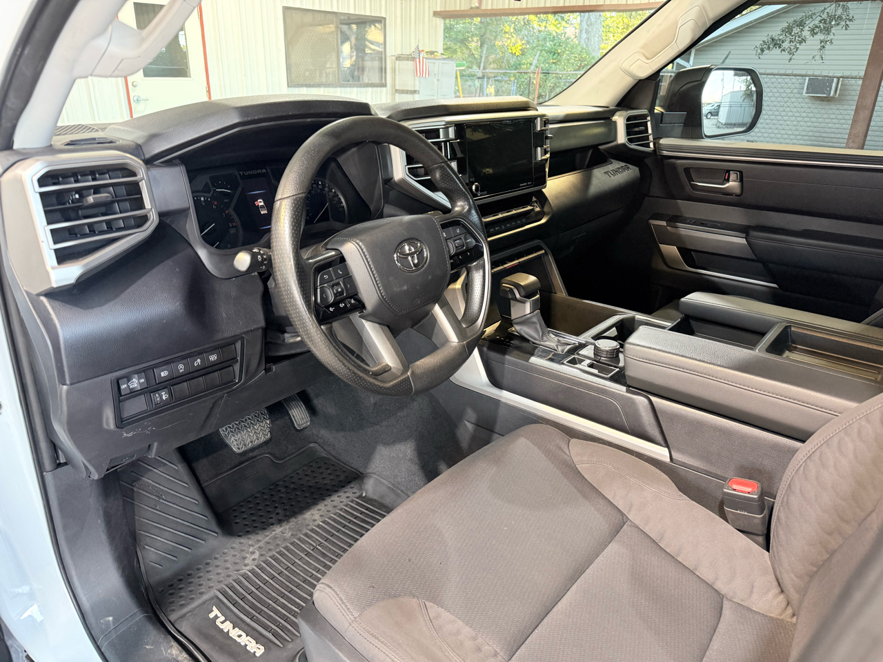 Toyota Tundra 4WD SR5 CrewMax 5.5' Bed (Natl) 2023 Toyota Tundra 4WD SR5 CrewMax 5.5' Bed (Natl) 2023