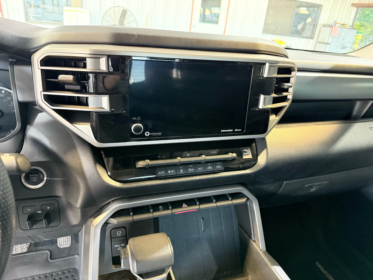Toyota Tundra 4WD SR5 CrewMax 5.5' Bed (Natl) 2023 Toyota Tundra 4WD SR5 CrewMax 5.5' Bed (Natl) 2023
