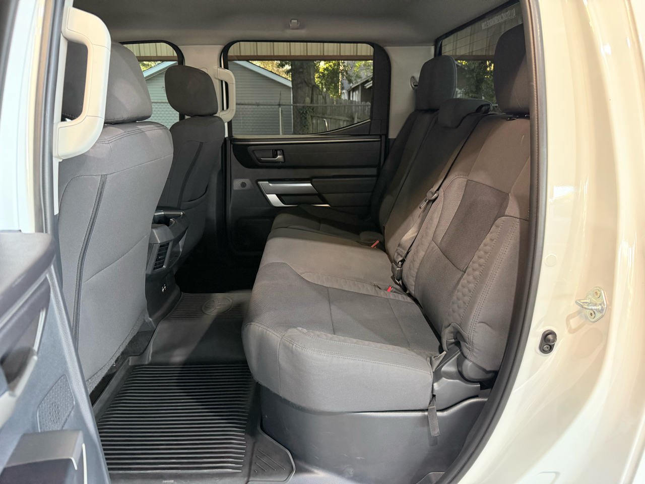 Toyota Tundra 4WD SR5 CrewMax 5.5' Bed (Natl) 2023 Toyota Tundra 4WD SR5 CrewMax 5.5' Bed (Natl) 2023