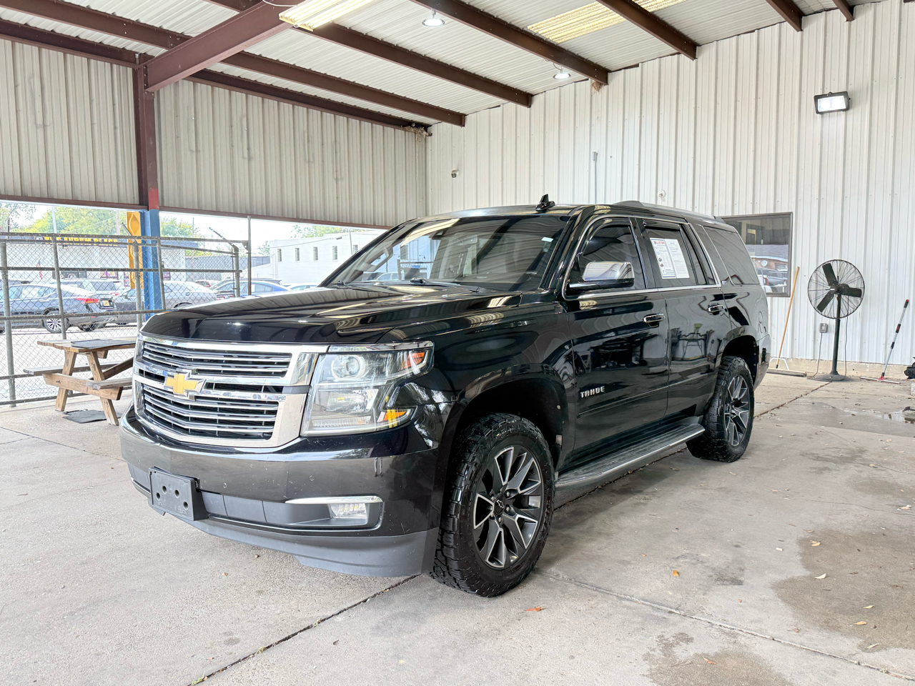 Chevrolet Tahoe 4WD 4dr LTZ 2015 Chevrolet Tahoe 4WD 4dr LTZ 2015