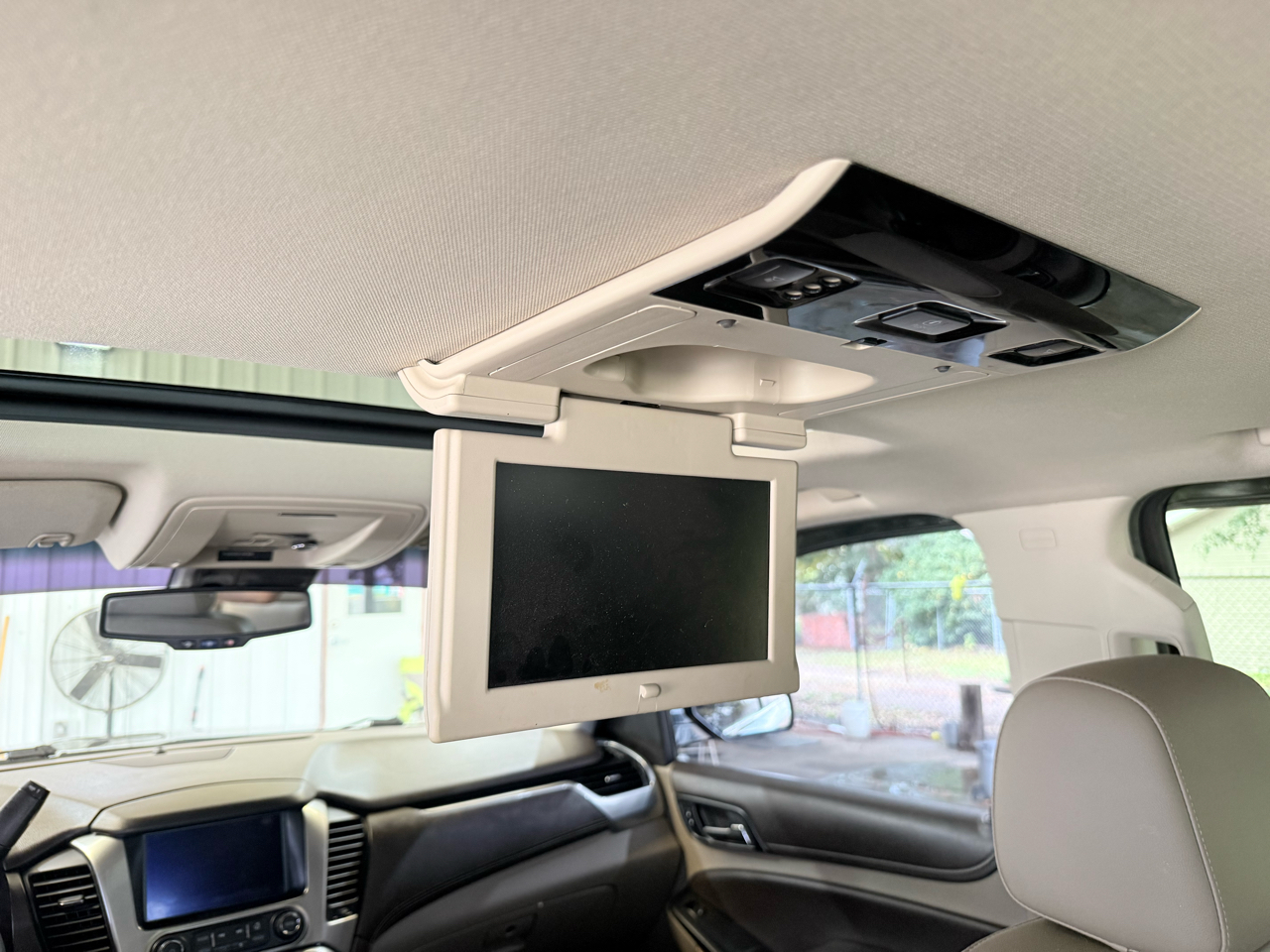 Chevrolet Tahoe 4WD 4dr LTZ 2015 Chevrolet Tahoe 4WD 4dr LTZ 2015