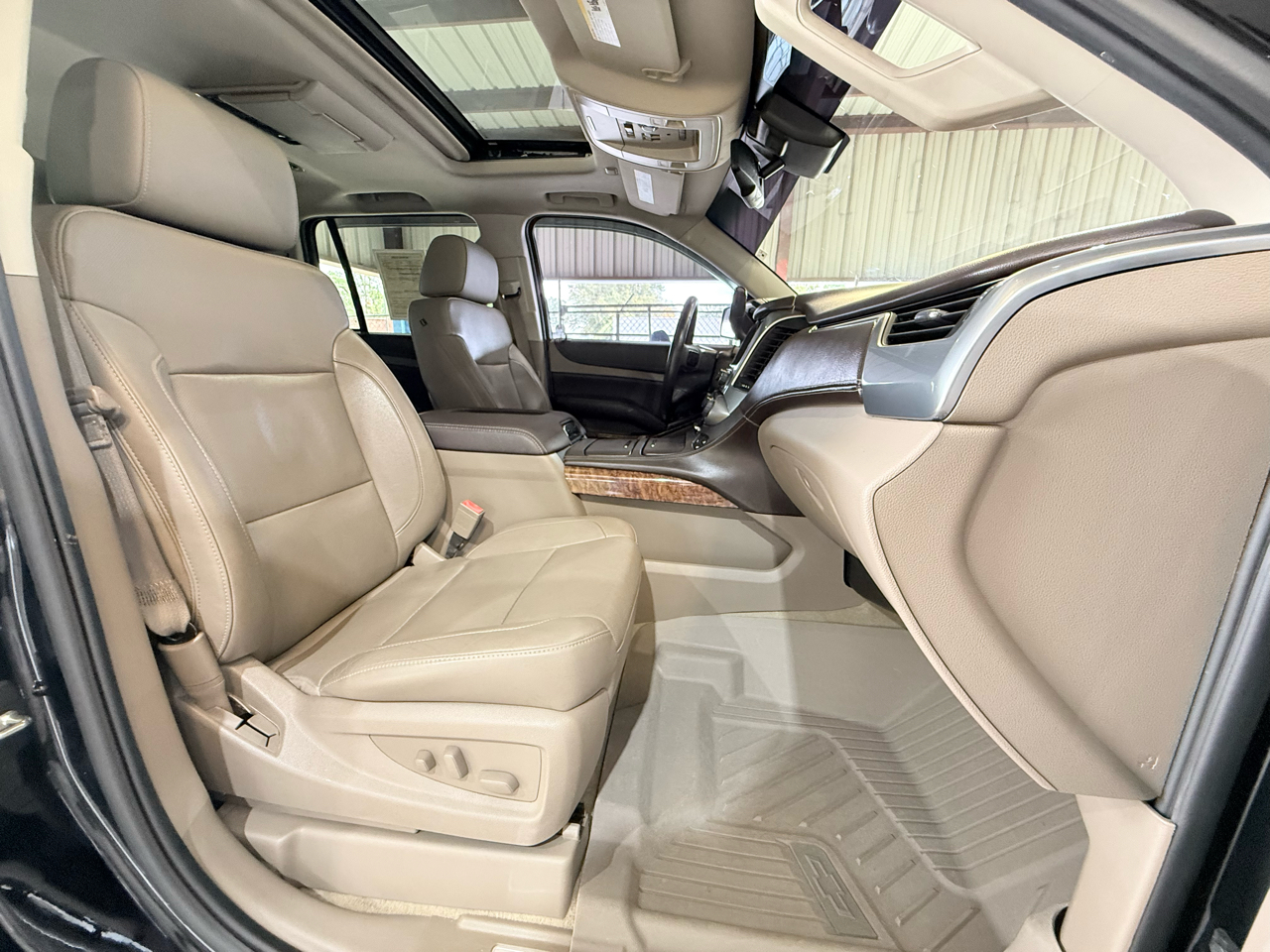 Chevrolet Tahoe 4WD 4dr LTZ 2015 Chevrolet Tahoe 4WD 4dr LTZ 2015