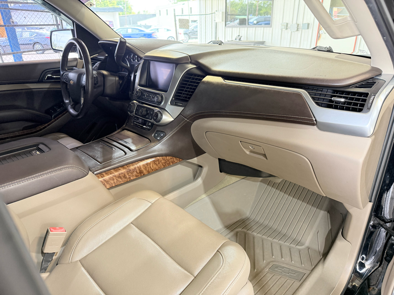 Chevrolet Tahoe 4WD 4dr LTZ 2015 Chevrolet Tahoe 4WD 4dr LTZ 2015