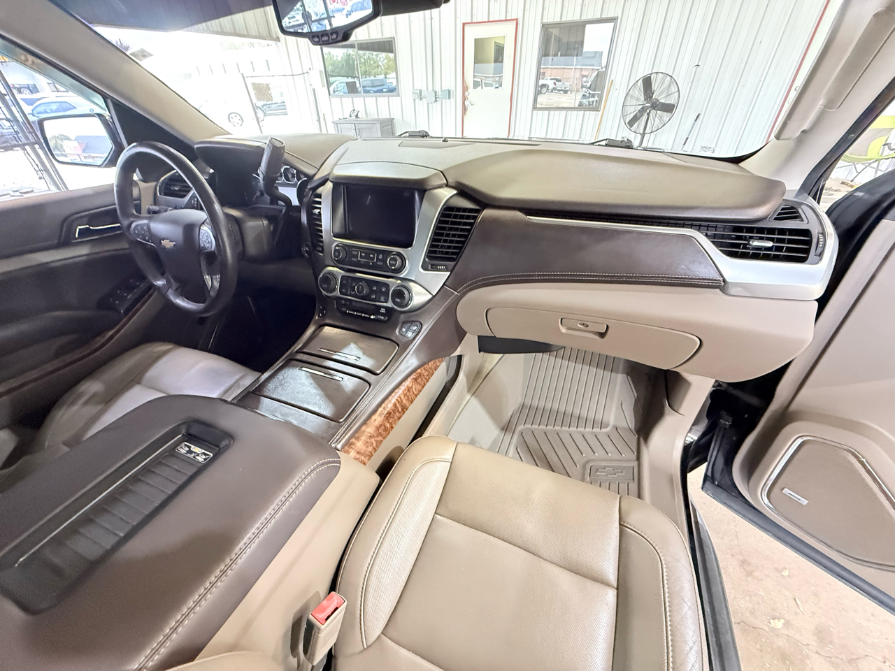 Chevrolet Tahoe 4WD 4dr LTZ 2015 Chevrolet Tahoe 4WD 4dr LTZ 2015