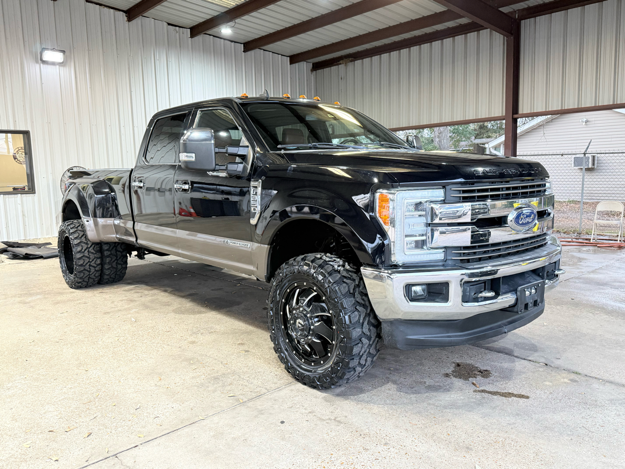 Ford F-350 SD King Ranch Crew Cab Long Bed DRW 4WD 2019