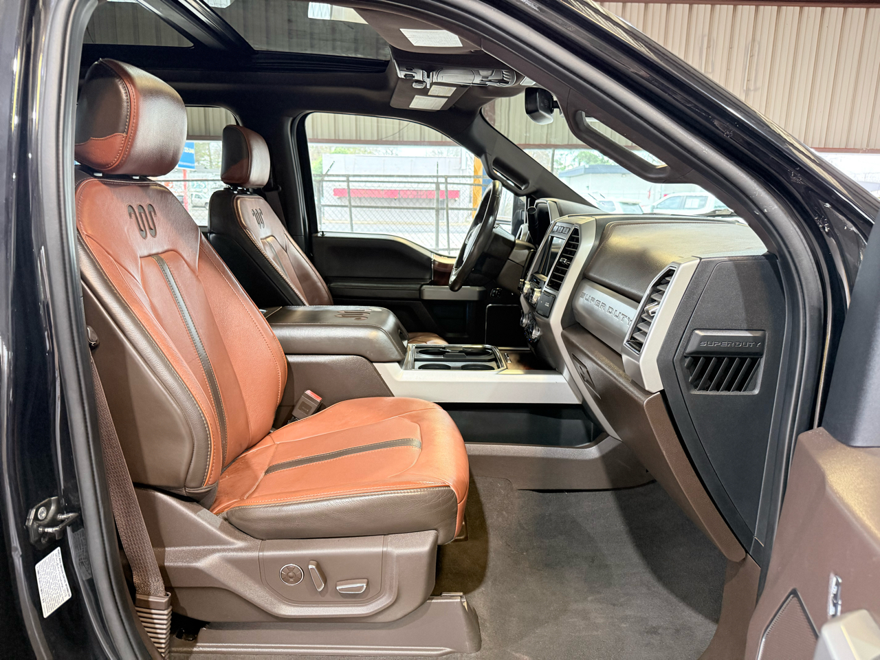 Ford F-350 SD King Ranch Crew Cab Long Bed DRW 4WD 2019