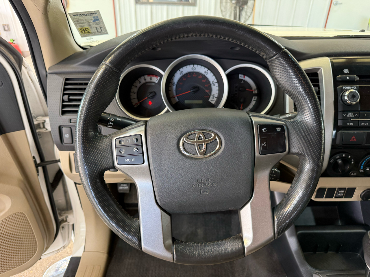 Toyota Tacoma PreRunner Double Cab V6 Auto 2WD 2012