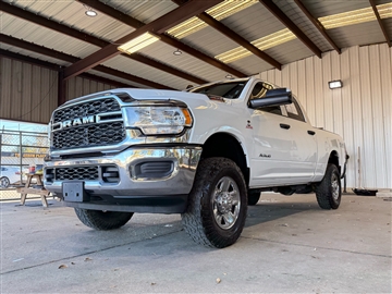 2022 RAM 2500 Tradesman Crew Cab SWB 4WD